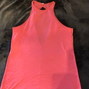 Lululemon twist back tank top